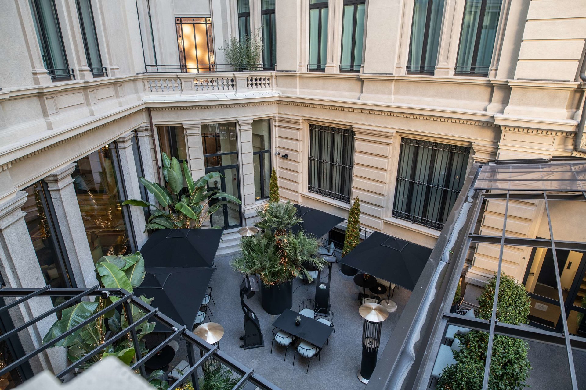 Palazzo Touring Club Milan, a Radisson Collection Hotel